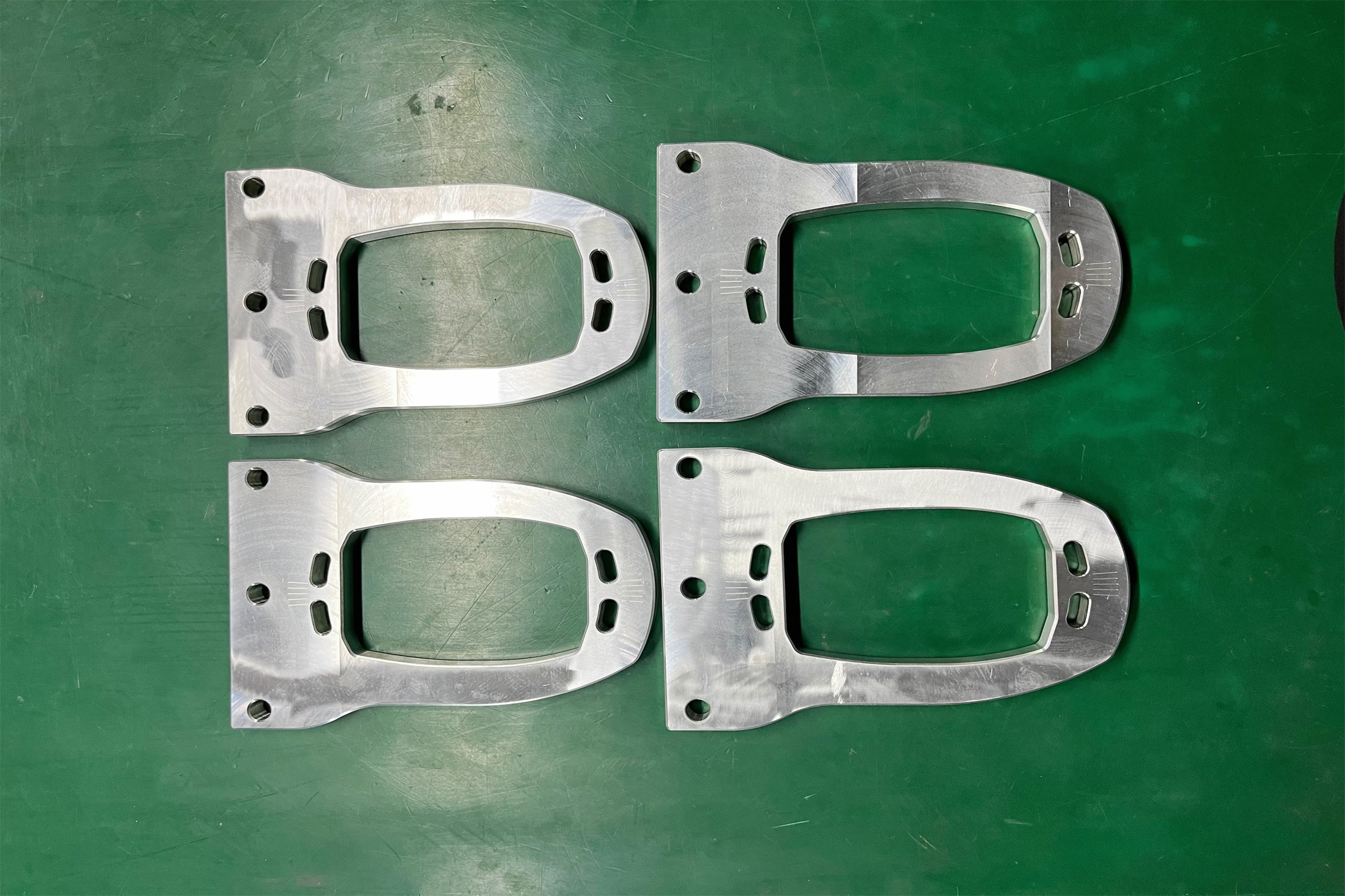 FOIL CLAMP image