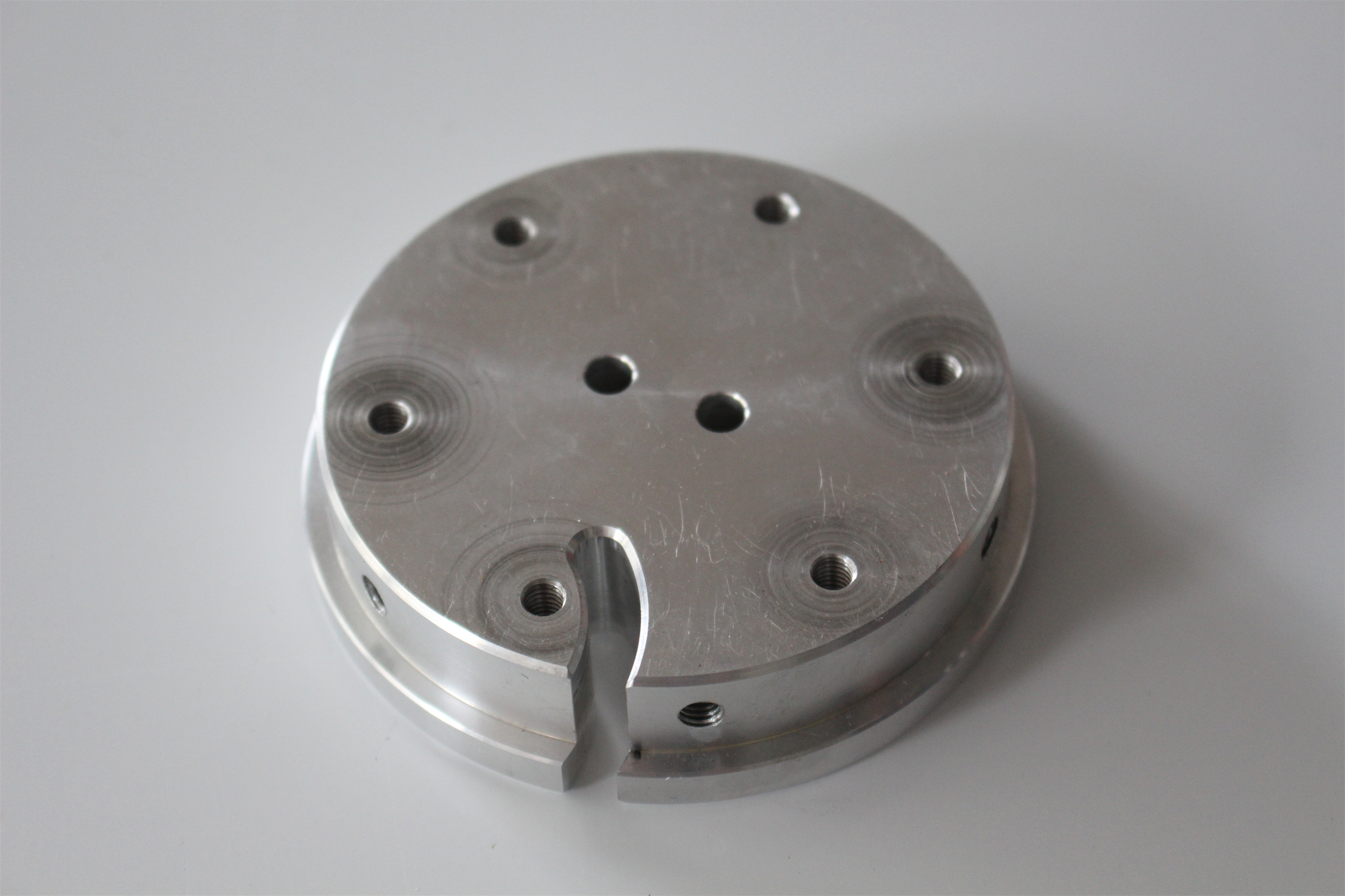 CNC machined parts image